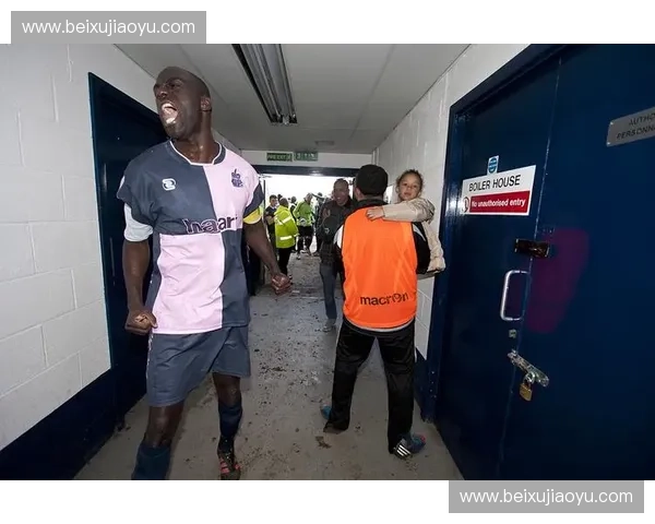 聚焦上海老外足球联赛多元文化交流与城市体育活力故事全景呈现记